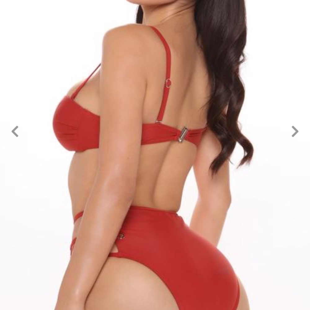 Bathing suit